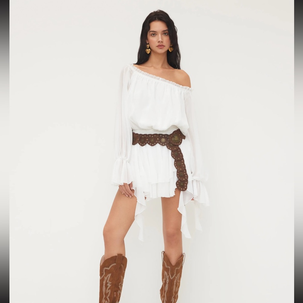 Cider OFF-SHOULDER LANTERN SLEEVE
ASYMMETRICAL RUFFLE HEM MINI DRESS